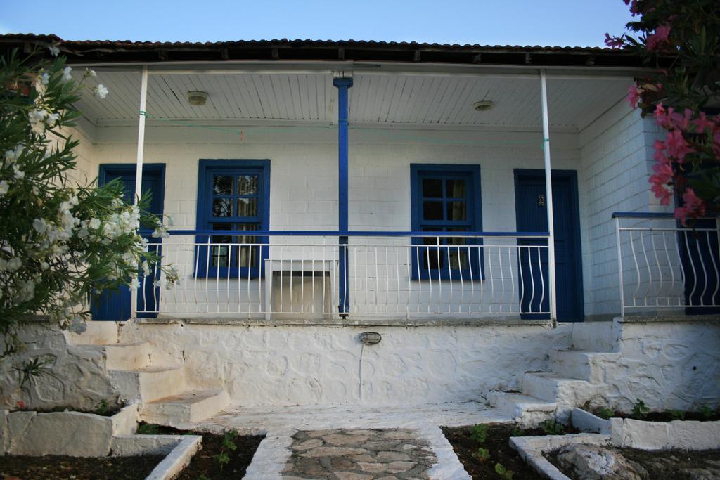 Delos Beach Hotel Kas Exterior foto